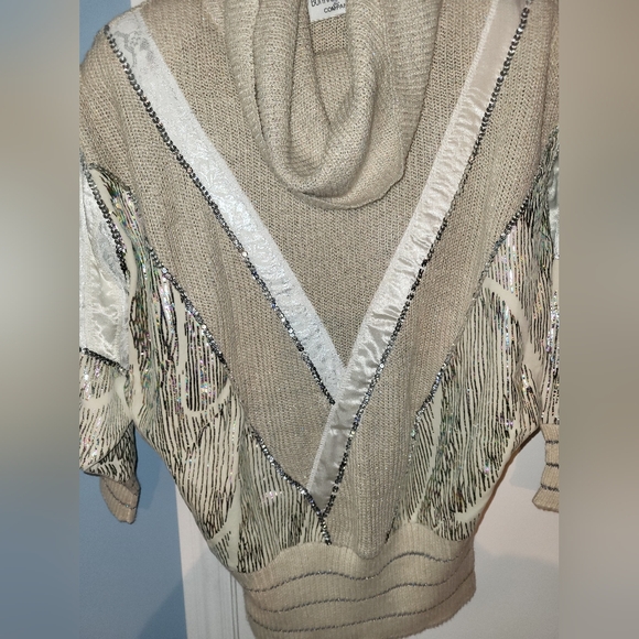 Vintage Bonnie Boerer & Company Sequin Shiny  Beige Cowl Neck Sweater Size M - Picture 5 of 13